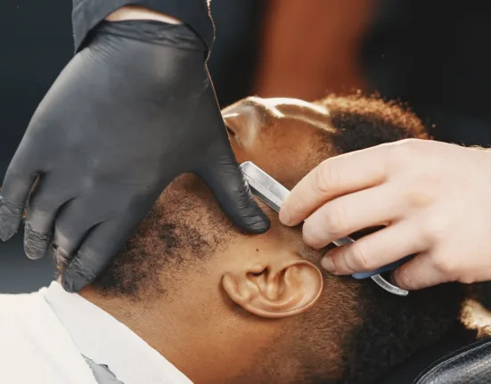 É normal ter 20 anos e não ter barba